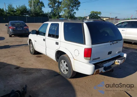 1999 Oldsmobile Bravada z USA, uszkodzony, nr VIN 1GHDT13W1X2714856